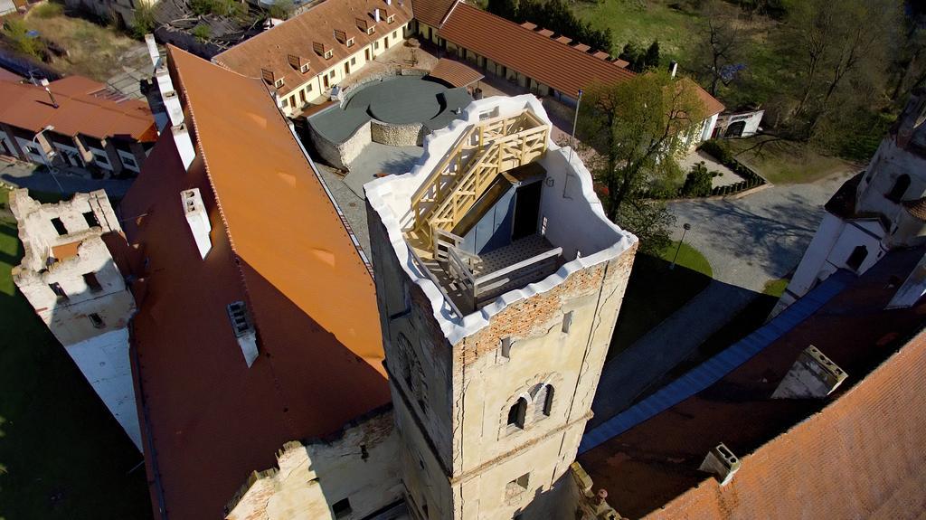 Zamecky Penzion Rotunda Břeclav エクステリア 写真